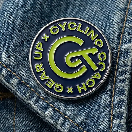 Gear Up trener kolarstwa projekt logo Konrad Czarnecki Logo